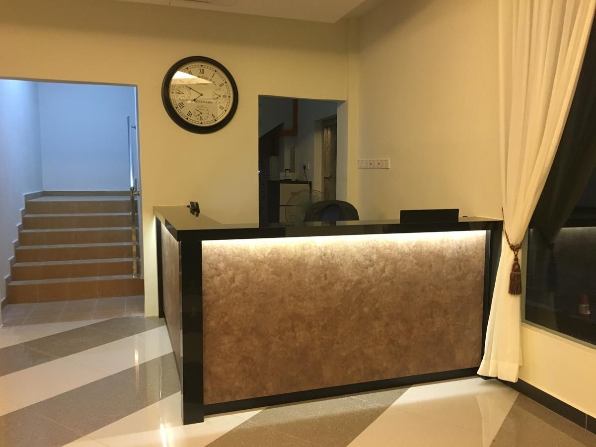Grand Business Hotel Jertih Екстер'єр фото